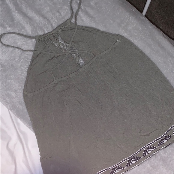 Olive Green Charlotte Russe Halter Top - Picture 2 of 4